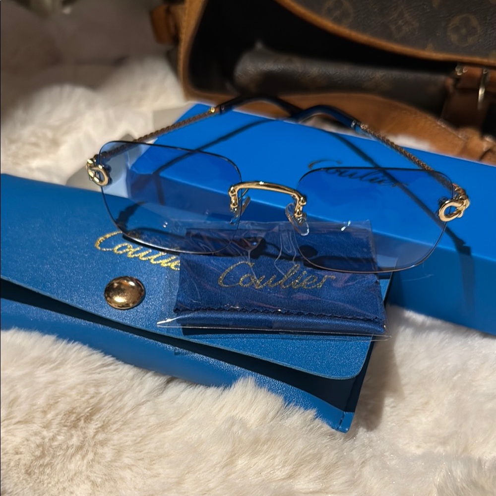 Blue and Gold Women's Glasses - Picture 4 of 9